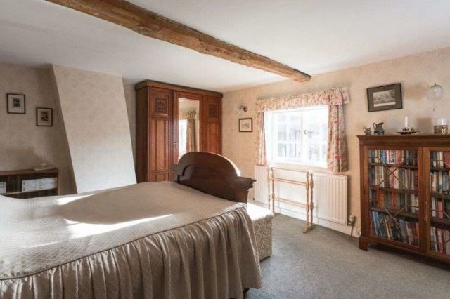  Image of 4 bedroom Detached house for sale in Main Street Sutton-on-the-Forest York YO61 at Main Street Sutton-On-The-Forest York, YO61 1DW